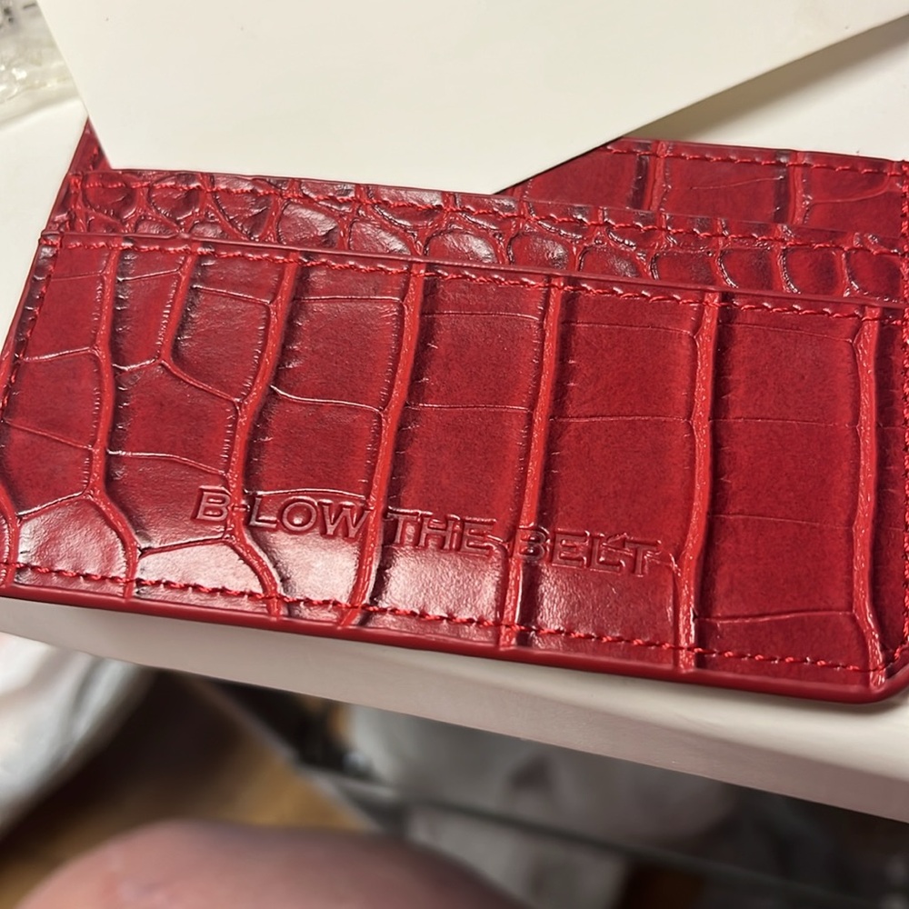 B-Low the Belt Croc Card Holder - Picture 2 of 4